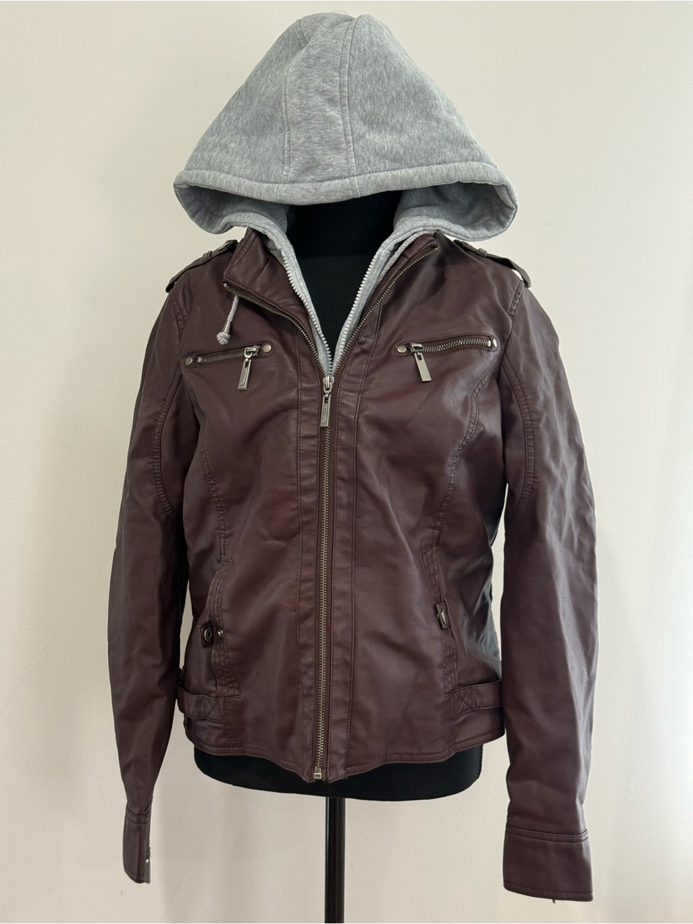 JouJou XL Women's Faux Leather Hooded Jacket Faux Fur Lined in Burgundy 826